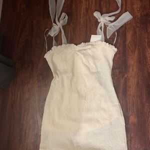 Elegant Cream Mini Dress